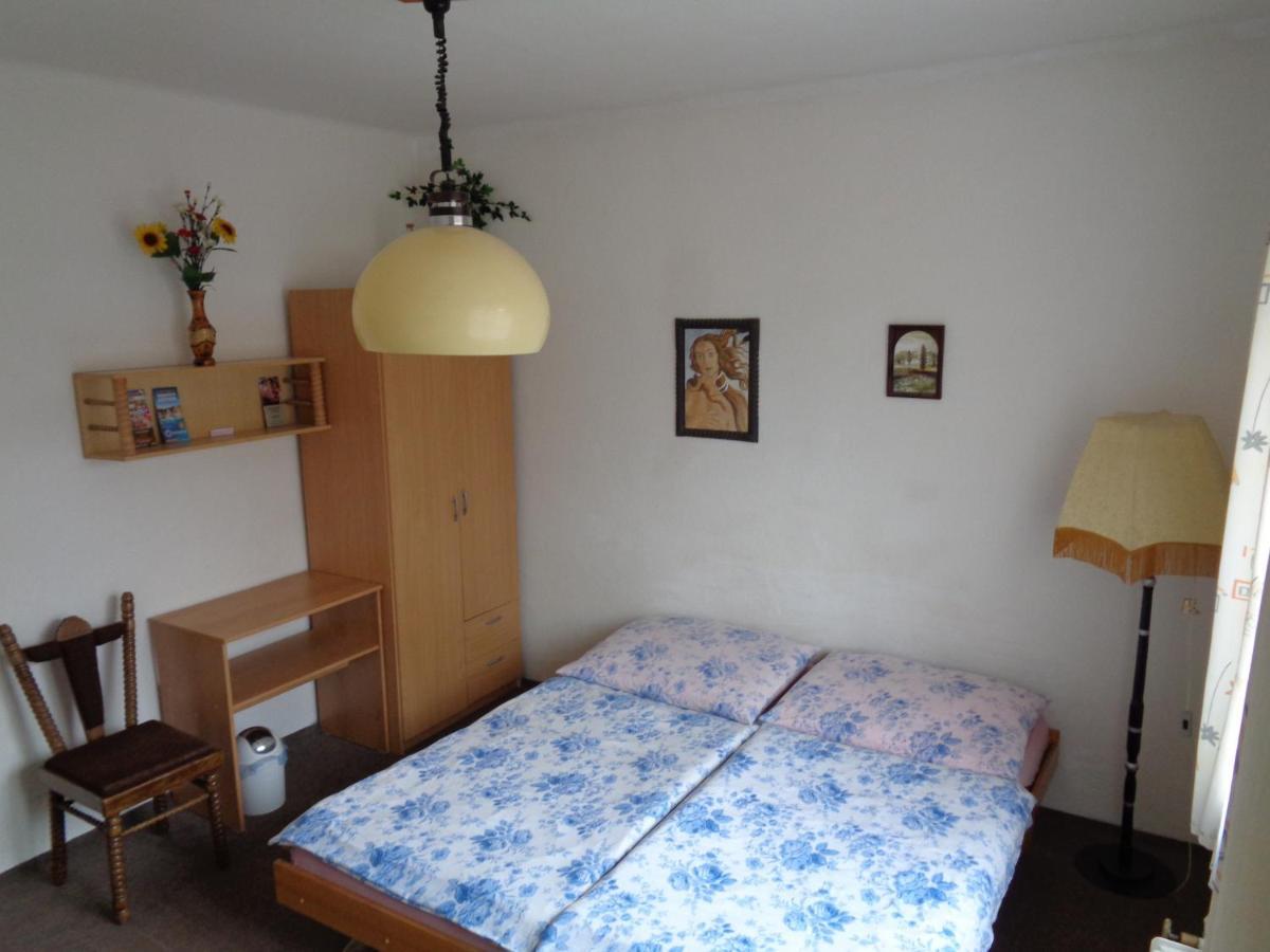 Holiday House Mirika Hotel Szentkereszt Kültér fotó