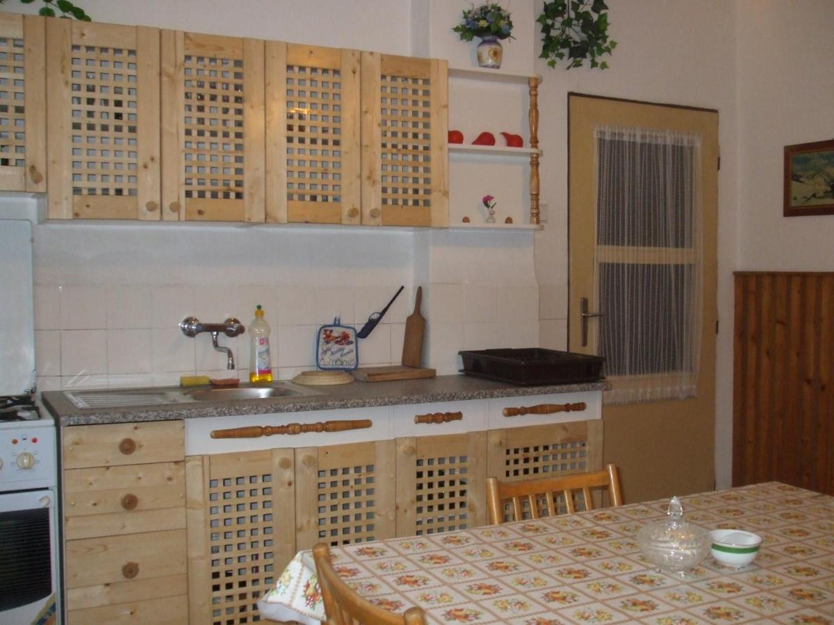 Holiday House Mirika Hotel Szentkereszt Kültér fotó